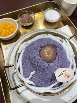 Bingsu  at Homm Dessert in Haymarket