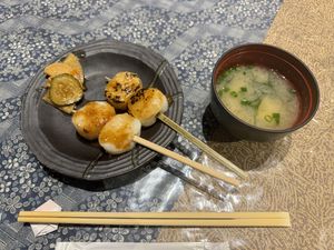 Rice balls and miso soupp  at Sabo Mameya - 薬師豆富茶房まめ家 in Nagano