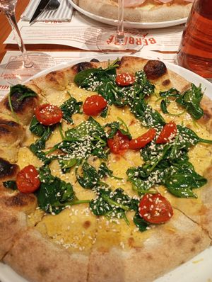 "Hummus" pizza (vegan) at Berberè Pizzeria Porta Saragozza in Bologna