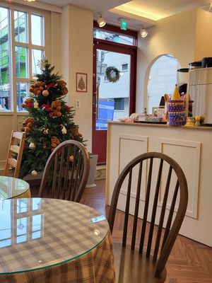  at Pini Cake House in Seoul