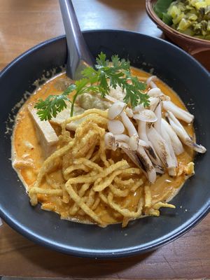 Khao soi   at khao Soi Luke Jan in Nan