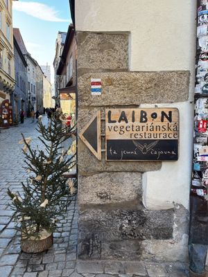 You’ll find this sign on the Main Street  at Laibon in Cesky Krumlov