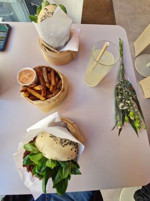 Beyond Meat patty - gibts nicht mehr :( at KYO Burger in Dusseldorf