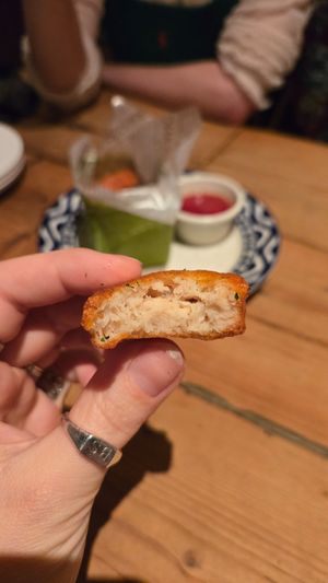 Nuggets inside at PIZZERIA 8 - Minami Horie - ピッツェリア エイト in Osaka