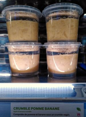 Banana/Apple crumble (vegan) at Cojean - Opéra in Paris