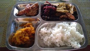 Vegan 'Com Chay' (dishes of the day and rice) at Tam Quang Minh in Hoi An