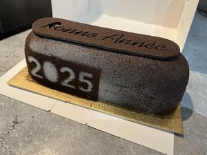 Entremet de nouvel an « Café inn" vegan au café 🌱 #Veganuary at Eric Gourdin Boulangerie in Beloeil