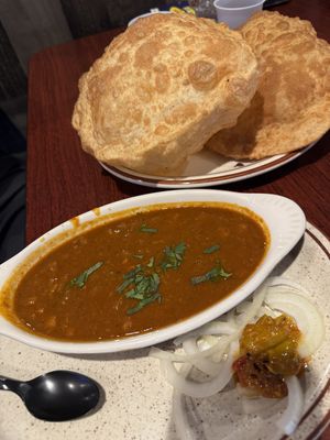 Chole bhatura   at Jay Bhavani Vadapav in Bakersfield