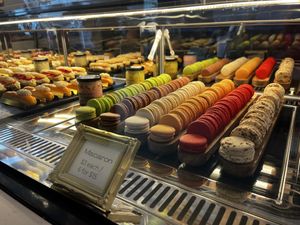 Macarons  at ID-eclair in Pasadena