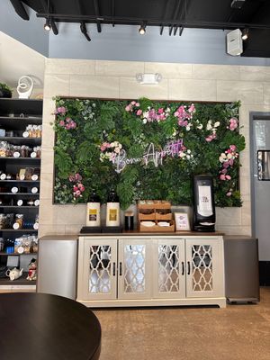   at ID-eclair in Pasadena