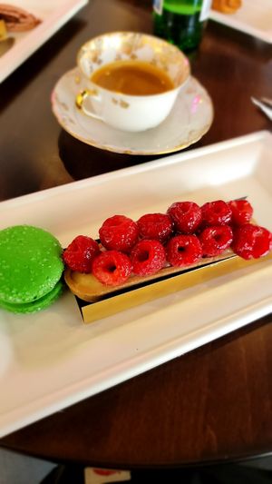 Raspberry tart and pistachio macaron at ID-eclair in Pasadena