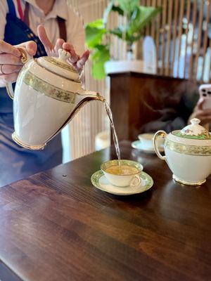 Oolong Tea   at ID-eclair in Pasadena