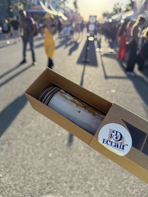   at ID-eclair in Pasadena