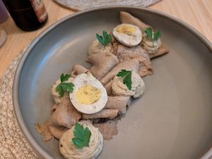 Guaidil (vegan eggs with seitan) at Berro Bistrot in Gran Canaria