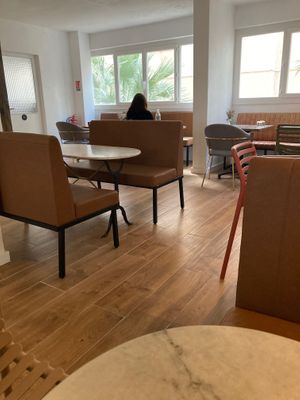  at Café Noisette in Toulon