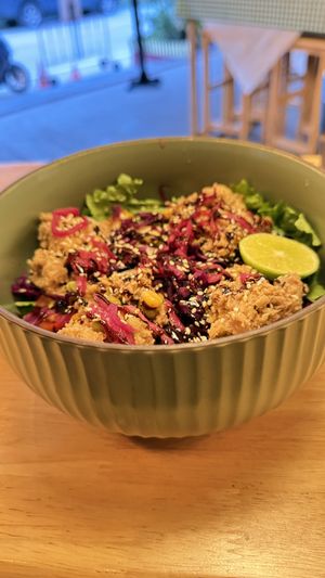 Tuna saladd  at STAY GOLD in Koh Phangan