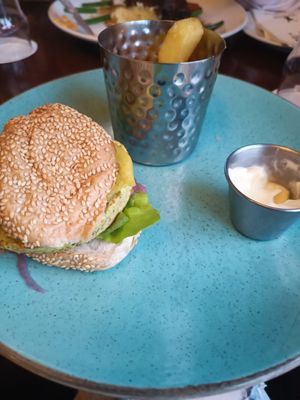 Vegan burger at Shannon Springs Hotel in Shannon