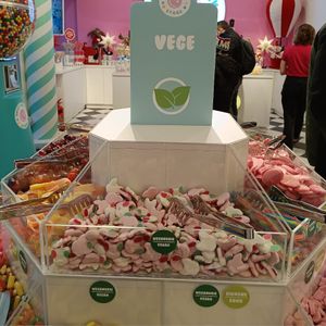 Caramelle vegane. at Sweet Factory Store  in Warsaw