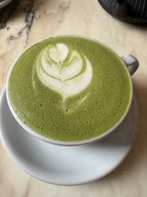   at Pani PITT in Etretat