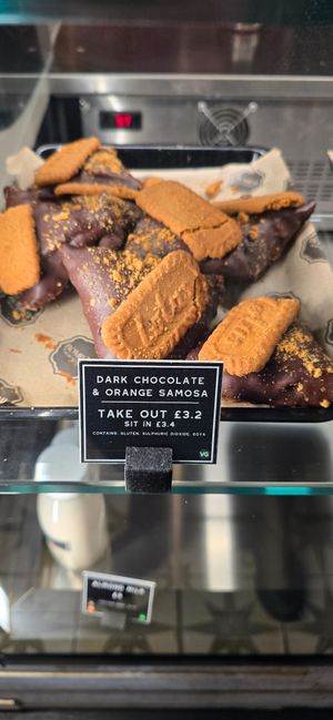 Dark chocolate and orange samosas (vegan) at Bombay Delicatessen in Nottingham