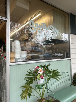 Outside   at SOUTHSIDE SUPER in Sacramento