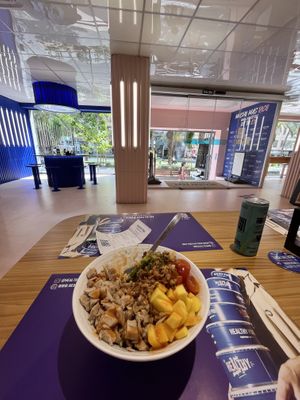   at Healthy Poke in Alicante