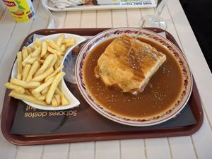 Vegan Francesinha at Santa Francesinha  in Lisbon