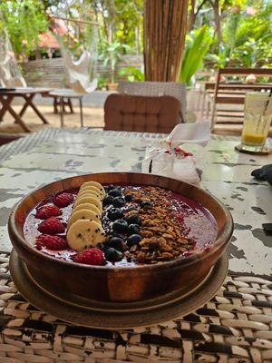 Smoothie bowl at BLACK SLOW BAR in Koh Phangan