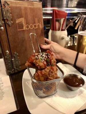 Buffalo wings (4€) at Bodhi in Munich