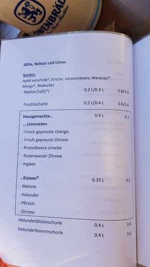 Drinks like IceTea and lemonade at Bodhi in Munich