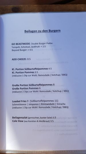 Side dishes for the burger at Bodhi in Munich