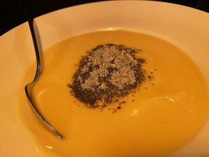 Germknödel (sweet dumpling) at Bodhi in Munich