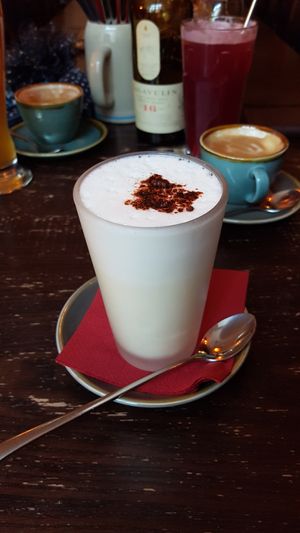 Vegan hot white chocolate 👌 at Bodhi in Munich