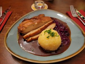 Duck in beer sauce with red cabbage at Bodhi in Munich