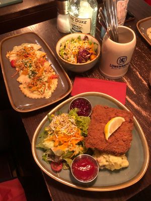 Schnitzel and pasta dish at Bodhi in Munich