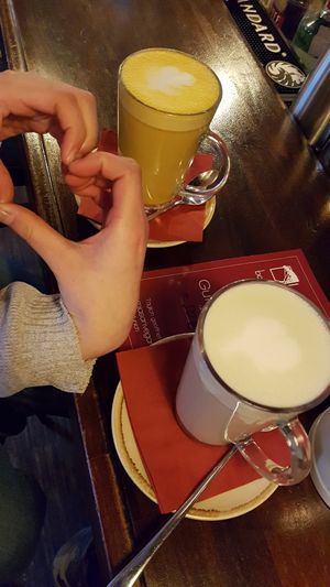 Golden "milk" & matcha "latte" at Bodhi in Munich