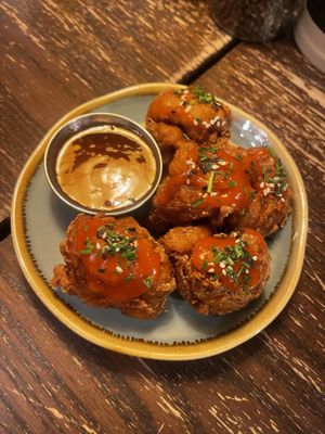 Cauliflower wings  at Bodhi in Munich