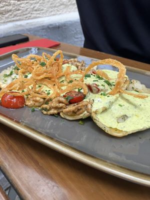 Tiroler Schluzkrapfen  at Bodhi in Munich