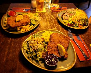 Schnitzel mit Kartoffelsalat/ Pommes und ein Gyros Teller. 😋 at Bodhi in Munich