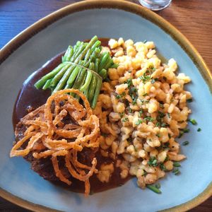 Zwiebelrostbraten at Bodhi in Munich