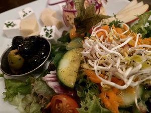 cheese plate at Bodhi in Munich