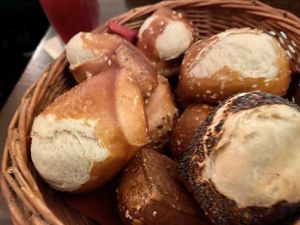 bread basket at Bodhi in Munich