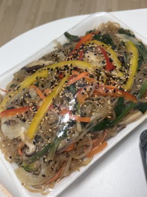 Jjapchae vegano  at Toigangjeong - 토이강정 in Seoul