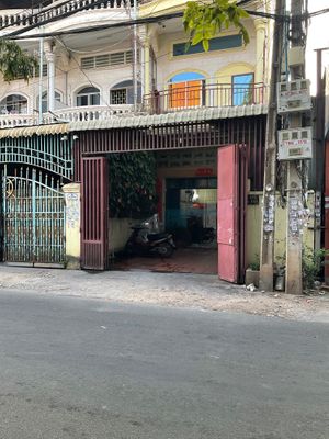 Yellow ish building above at Maitreya Healthy Vegetarian Restaurant in Phnom Penh