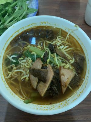 Chinese noodle dish AMAZING! at Maitreya Healthy Vegetarian Restaurant in Phnom Penh