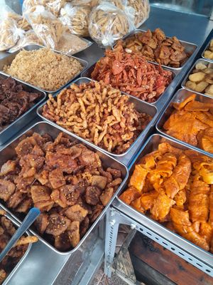 Com chay selection at Diệu Hiền in Ho Chi Minh City