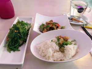 Chuka Wakame and Buddha Mix @ Umami - Maastricht at Umami in Maastricht