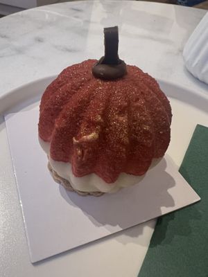 Apfel Ding  at Patisserie Sießl in Munich