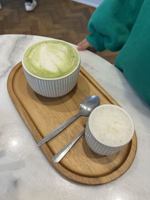 Matcha and babychino  at Patisserie Sießl in Munich