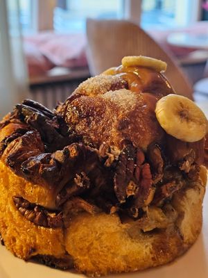Banana monkey bread at Patisserie Sießl in Munich